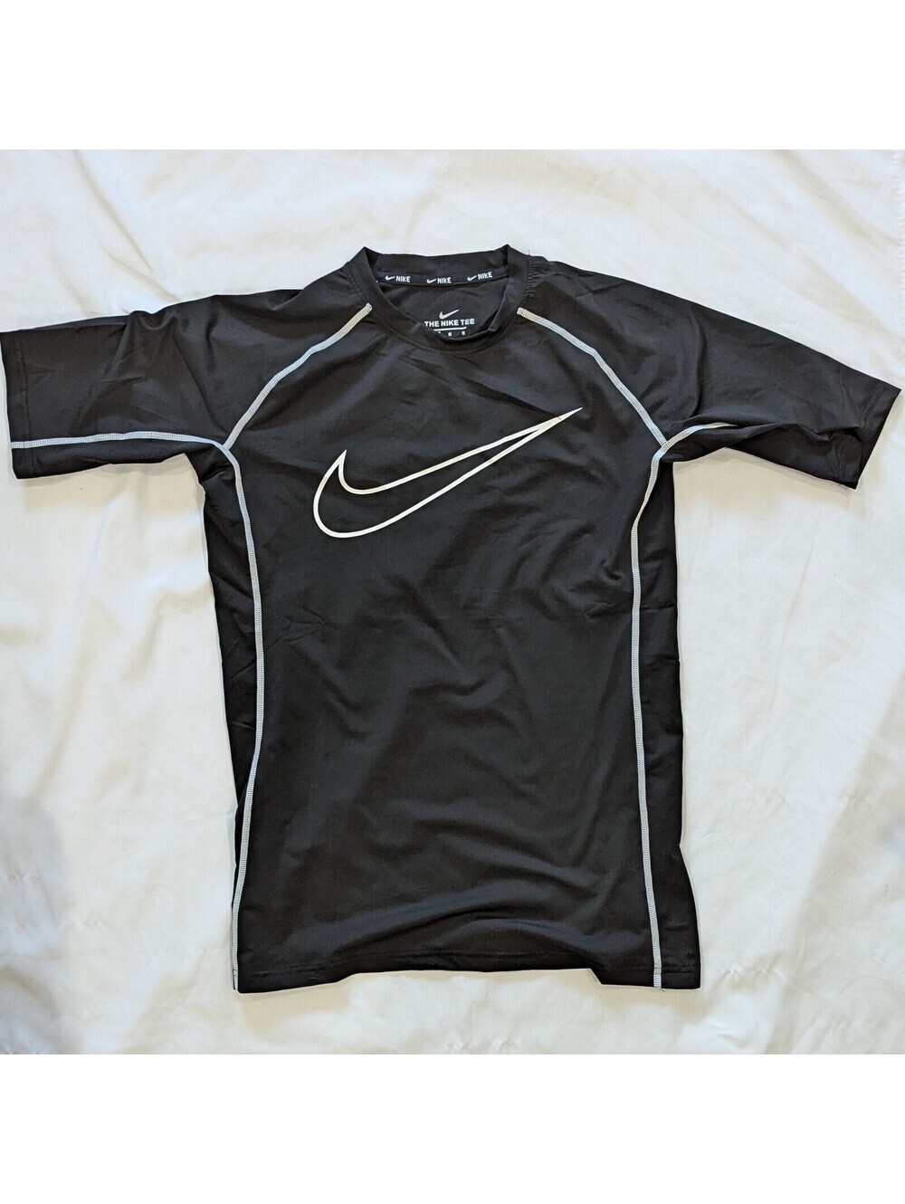 Nike Pro Women's Compression Shirt Black White Swoosh XL NWOT Athletic Tagless - Picture 2 of 6